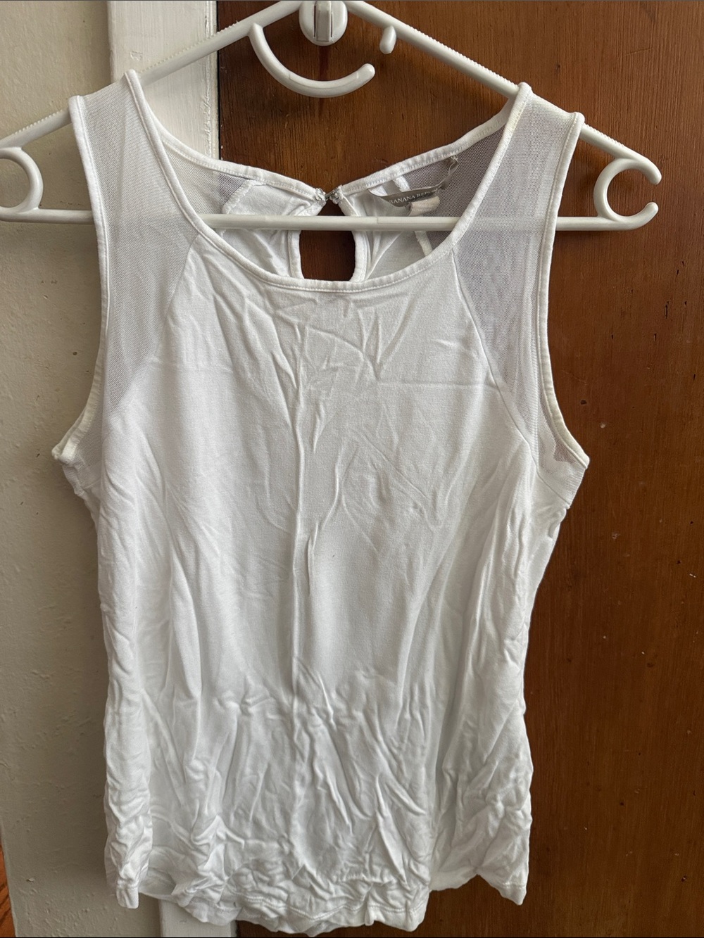 Banana Republic White Sleeveless Ribbed Tank